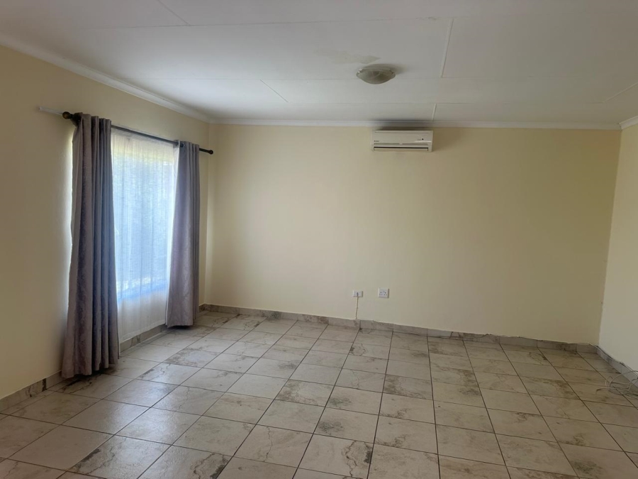 3 Bedroom Property for Sale in Waterval East North West